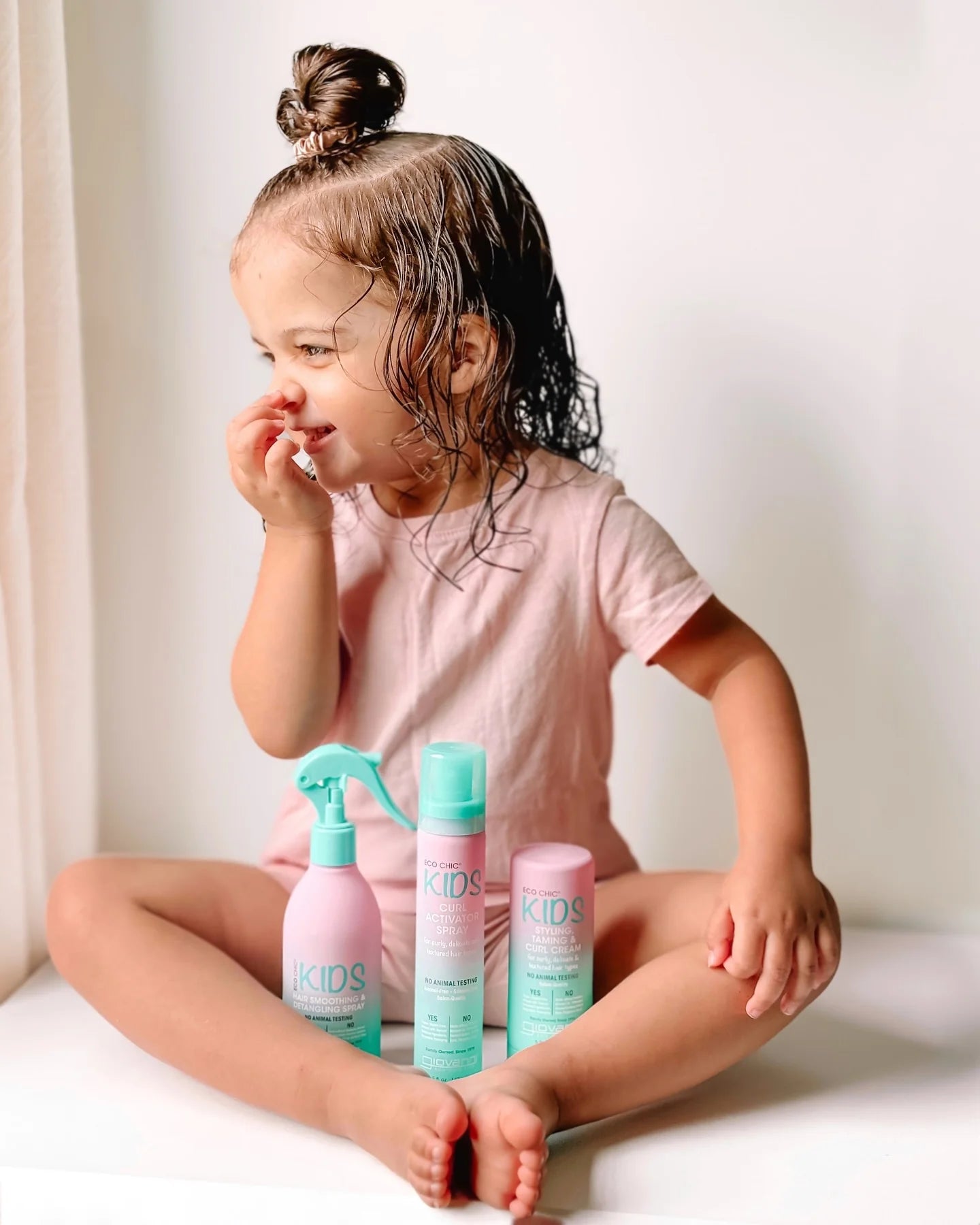 Giovanni Eco Chic Kids Hair Smoothing & Detangling Spray, 236ml